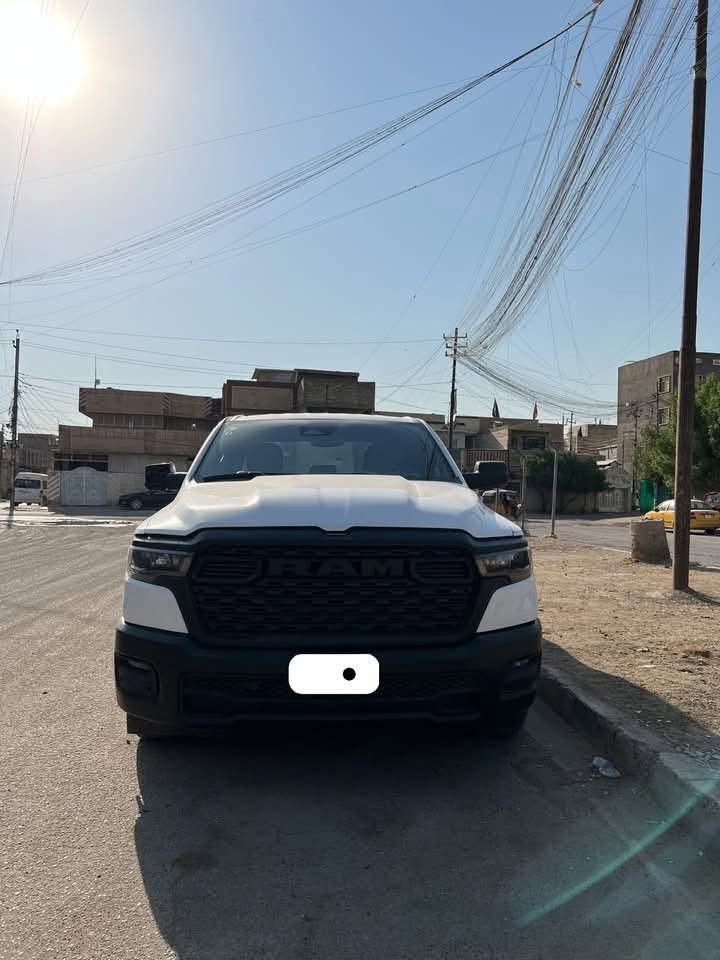 السلام عليكم

RAM 1500  Tradesman eTORQUE  2025
4X4
دوج رام موديل 2025 شكل جديد
دخول جديد

مواصفات Tradesma 

باب قصير بدي طويل

محرك 3600 سته سلندر‌
                                              
ماشیة/ 12 الف 

موصفاته

شاشه وسط

رادار

اتو ستوب

تحكم ستيرن 

نقطة العمياء

تحديد المسار

حساسات امامي وخلفي

كشنات جلد 

ويل سبورت سعرهم 800$

تخم تايرات دنلوب الياباني

بصمه

تشغيل عن بعد‌     

حادثهة جاملغ وشبر بنيد 

ايرباك سستم  

السعر 300 وبي مجال بسيط 
                                                                                     
مکان سیارە  بغداد

الاتصال  ***********
