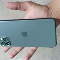 ايفون ١١ برو ماكس • ٦٤ • قفل بدون معاملة