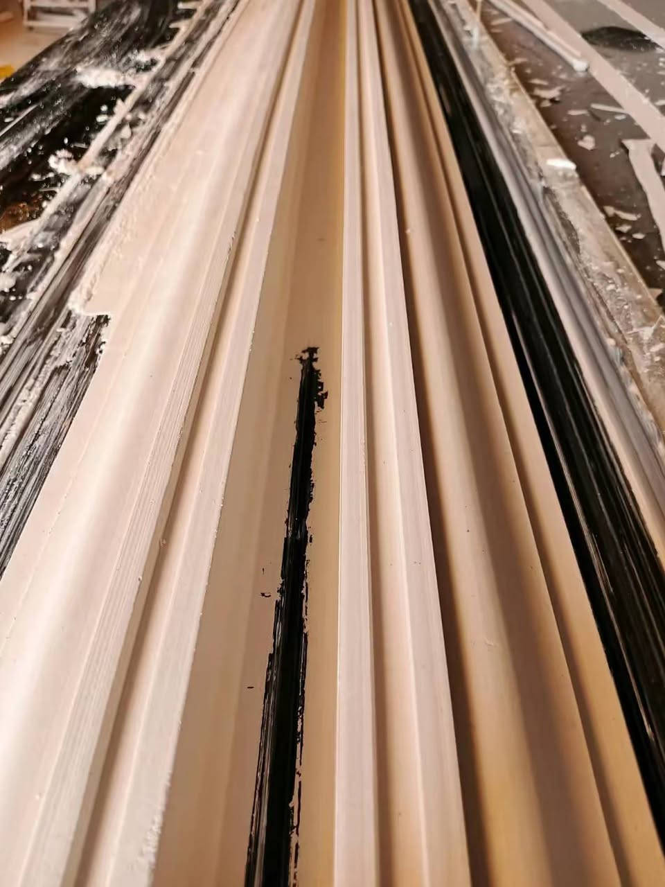 معمل الفرات للديكور
معمل سحب لجميع السحبات والنقوش المغربية #كادر_لعمل_كافة_الديكورات 
المحمودية حي الرشيد (( ***********))
