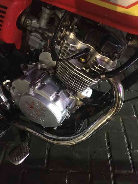 ايراني للبيع مكينه مكفوله برقي ما مفتوح مكينه جديده ضفيره جديده باتري جديد دراجه مابيه اي نقص مكاني العامريه سعر 400وبيه مجال رقم ***********
