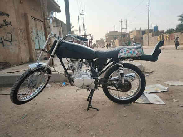 سلام عليكم دراجه للبيع اوراق اصوولي مديل 16 ب 500وبيه مجال قليل مكاني شطره ***********
