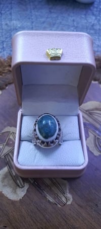 جزع لون مميز زيتوني قياس 25 صياغة يدوية ثقيلة للاتصال او واتساب 077286...