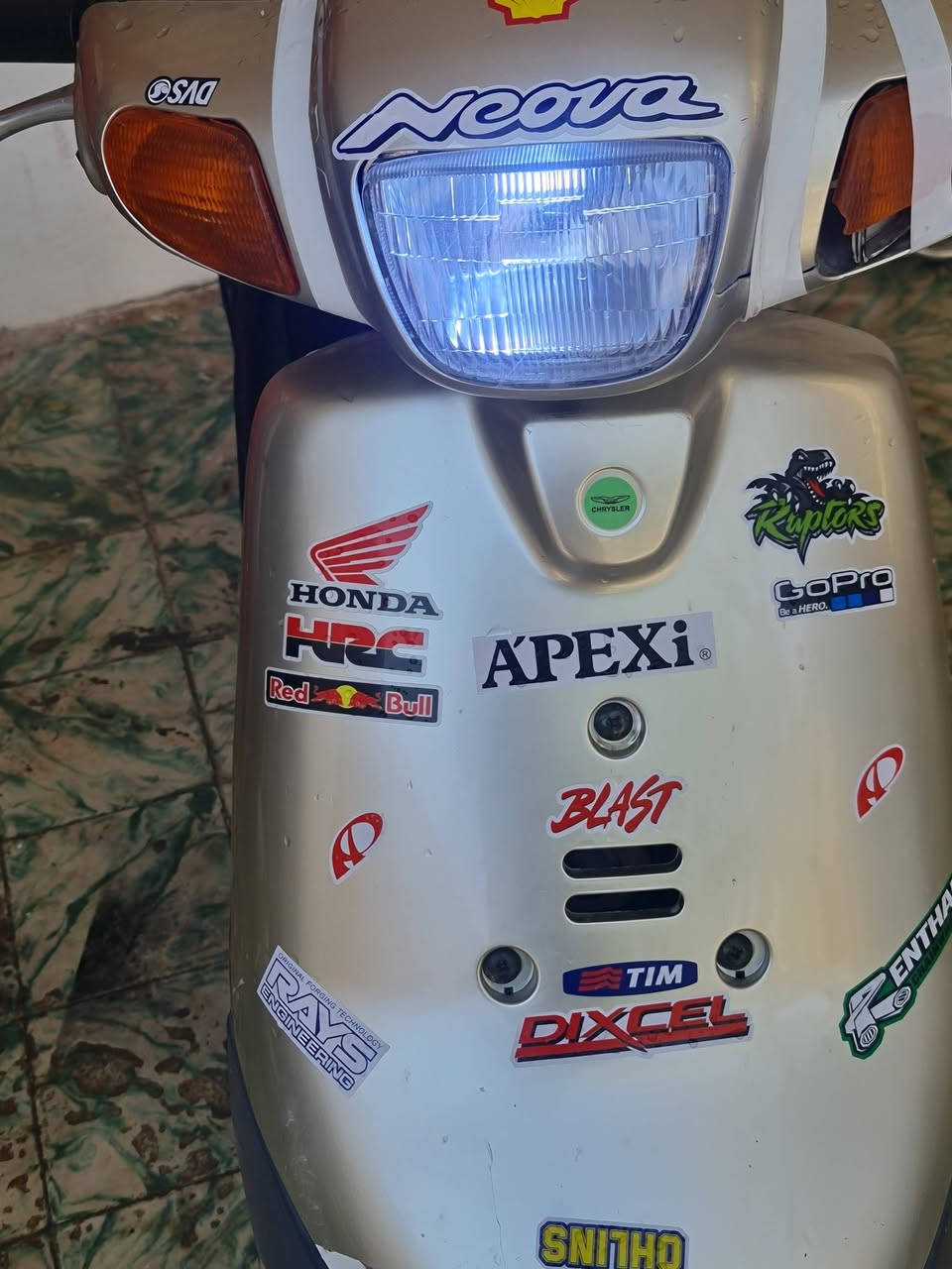 سلام عليكم
دراجه بطه 60 للبيع 
شلعه ومعدل ياكل الكاع 
هندر واحد بكل وكت 
عليهه سكن اخضر 
ولد ثلجي 
هندر مو سلف 
كفرات تجاري 
مامتعوبه الدراجه وماماشيه هواي 
كهربائيات كلها شغاله اشاير يمنه ويسره شغاله 
بك لايت شغال 
مامفتوحه الدراجه 
بل مطر ماتطفه 
السعر 400 وبيهه مجال 
مكاني ميسان 
راسلني بل تعاليق واطبلك خاص 
لو تراسلني عله هاذ الرقم      ***********
