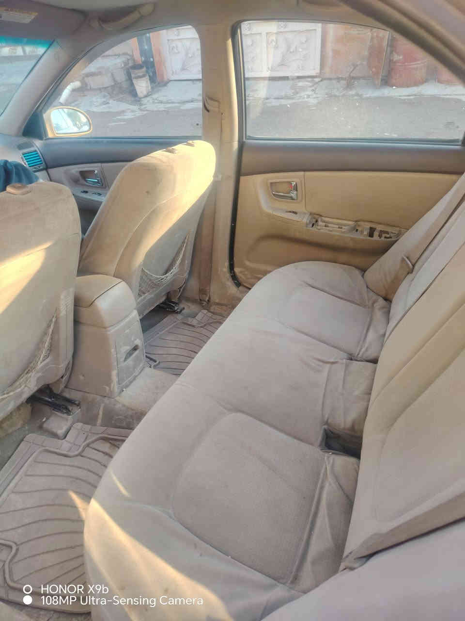 سلام عليكم سياره اسبكتره 2009مكينه 2000بلادي كدام عينك اوتو تخم تاير جديد غرفه بلادي رقم ديالئ تحويل ثاني يوم ب اسمي السعر 75وبيه مجال حك الجيه بيع مستعجل ***********
