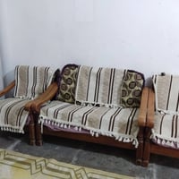 غراض بيت • كنب • للبيع