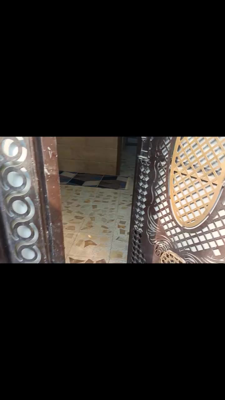 بيت البيع مساحتة 65متر قاطين مسلح بناء جديد العنوان بلديات شارع السجة قرب مطعم سلام بالفرع افران السجاد


**إذا كنت صاحب هذا الإعلان وتريد حذفه لأي سبب، رجاءا أرسل رسالة إلى الدعم الفني**