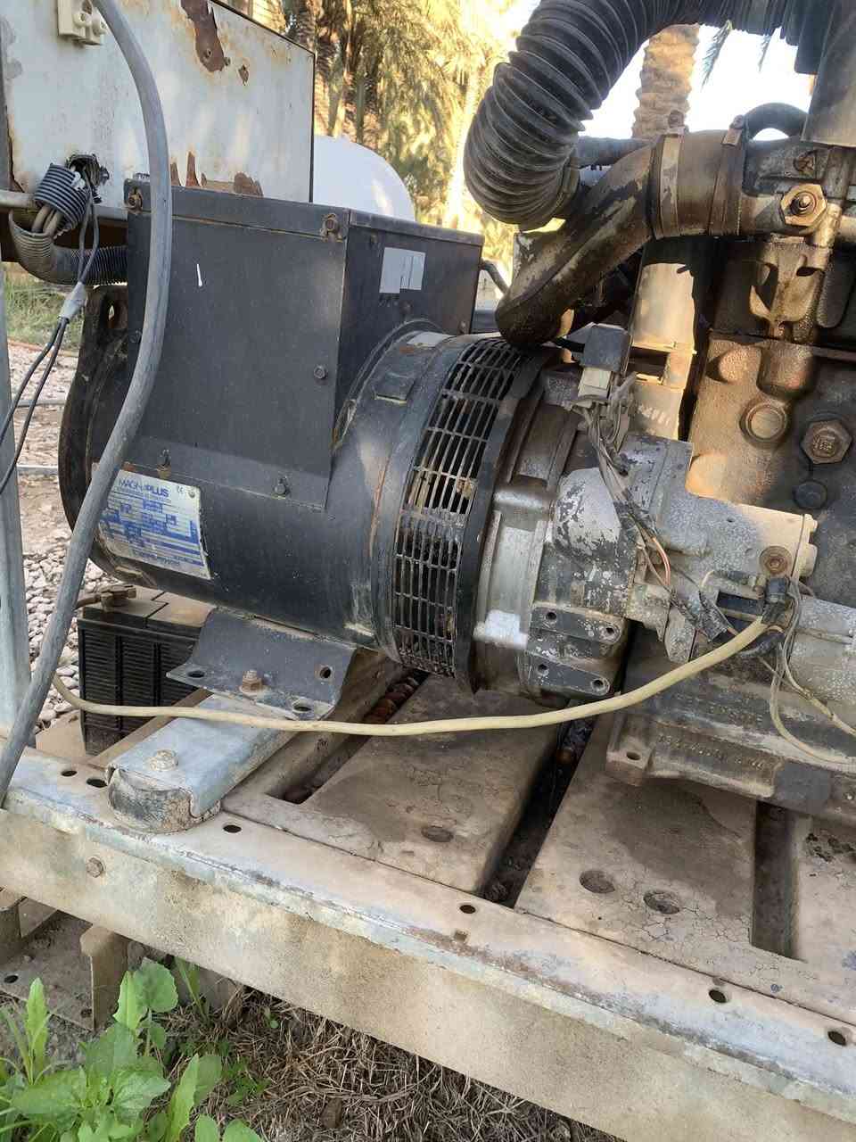 سلام عليكم مولده لستر انكليزي نظيفه ممفتوحه مكاني بابل ٤ بستم للبيع سعر ٣٠$   ***********
