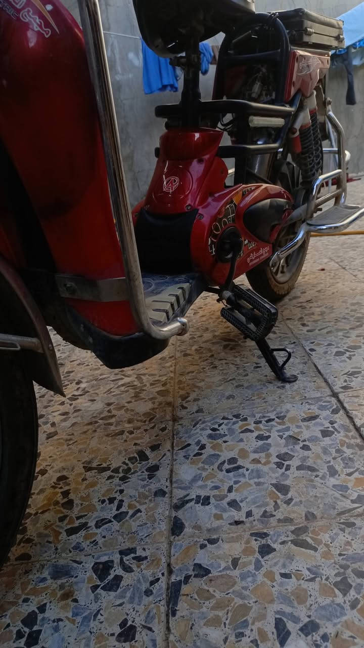 دراجة شحن موديل ٢٠٢٥ حجم كبير 
٦ بطاريات و بصمه تايرات جديده بي نواقص قليلة يرادله ترتيب 
السعر ٣٠٠ و بي مجال 
المكان النجف حي الميلاد


**إذا كنت صاحب هذا الإعلان وتريد حذفه لأي سبب، رجاءا أرسل رسالة إلى الدعم الفني**