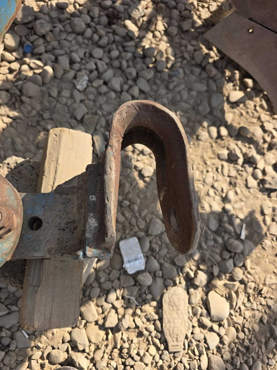 فدان للبيع خماسي حجم ١٢ الشراي لاتصال عله الرقم ***********
