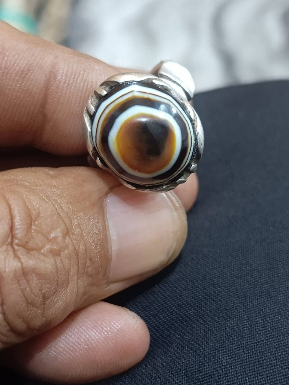 خاتم يماني جزع قديم جدا يوجد توصيل


**إذا كنت صاحب هذا الإعلان وتريد حذفه لأي سبب، رجاءا أرسل رسالة إلى الدعم الفني**