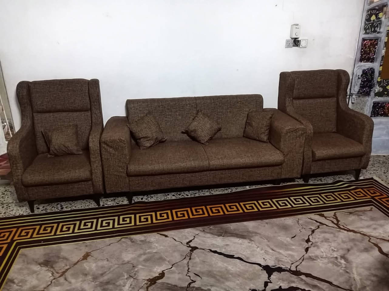 غراض للبيع
بغداد المحمودية 
المكان قرب مستوصف المحمودية مَقابل مستشفى الأسنان الصحي
ثاني محل 
***********
***********
اللهم على محمد وال محمد
