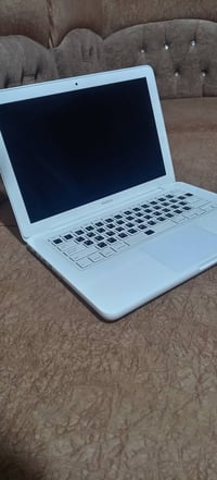 ماك بوك • نظيف • شط العرب الكباسي