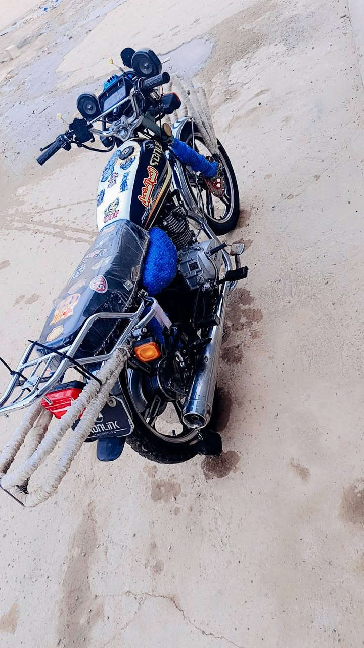 سلام عليكم سيفان للبيع موديل 2023
كير محرك شرط نشاط فولل 
تكريت قضاء العلم ***********
