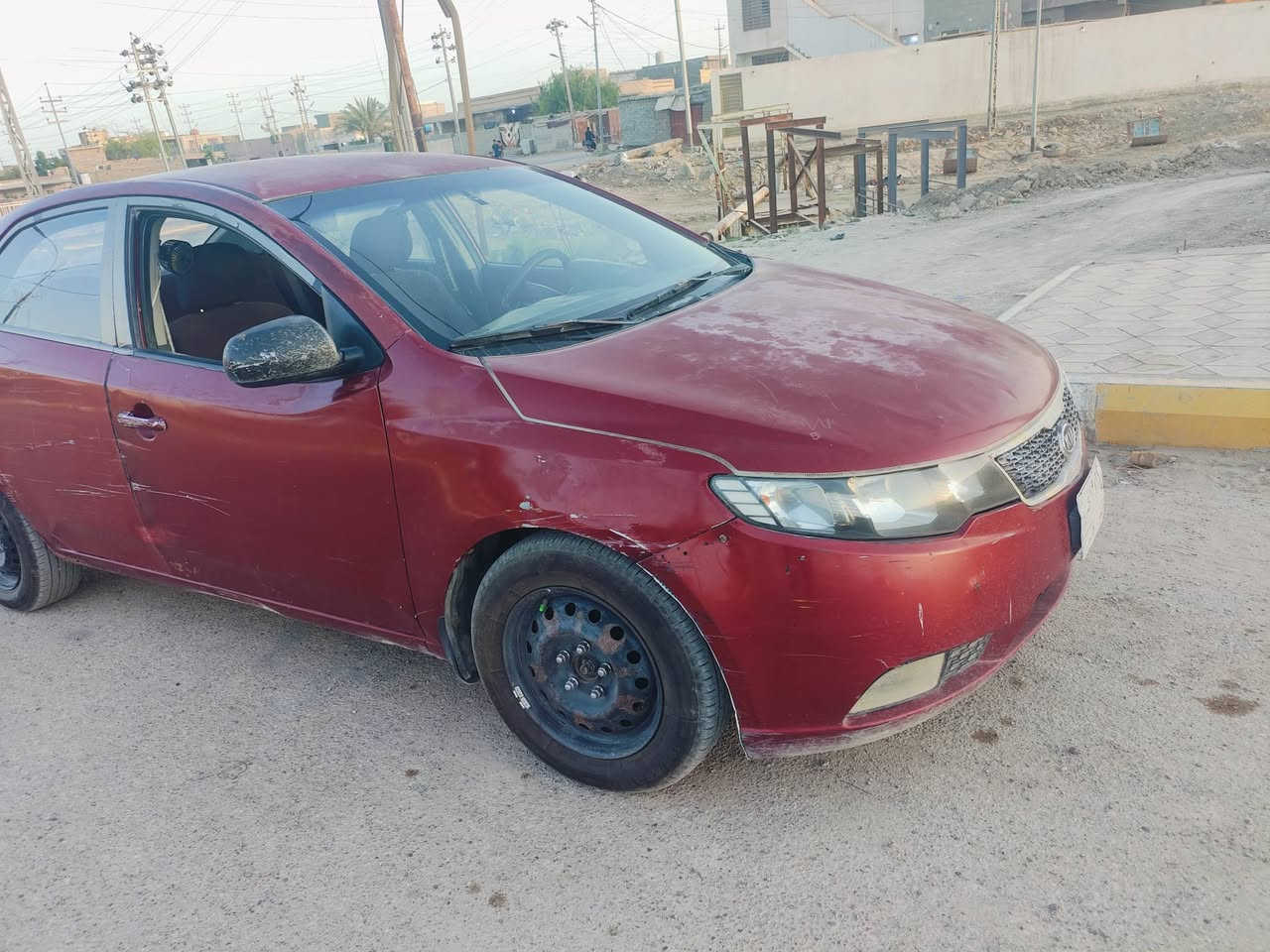 السعر 52
سيراتو ٢٠١٢ خليجي محرك ١٦٠٠ كير ٦ نمر
كشره تعبان بي هواي ملاحظات ومشموسه 
كفاله اصوليات وعيب شرعي ومن الكص والغرامات علي 
باسمي تحويل ثاني يوم مشروع وطني تبريد ثلج مكان ذي قار الجبايش
***********
