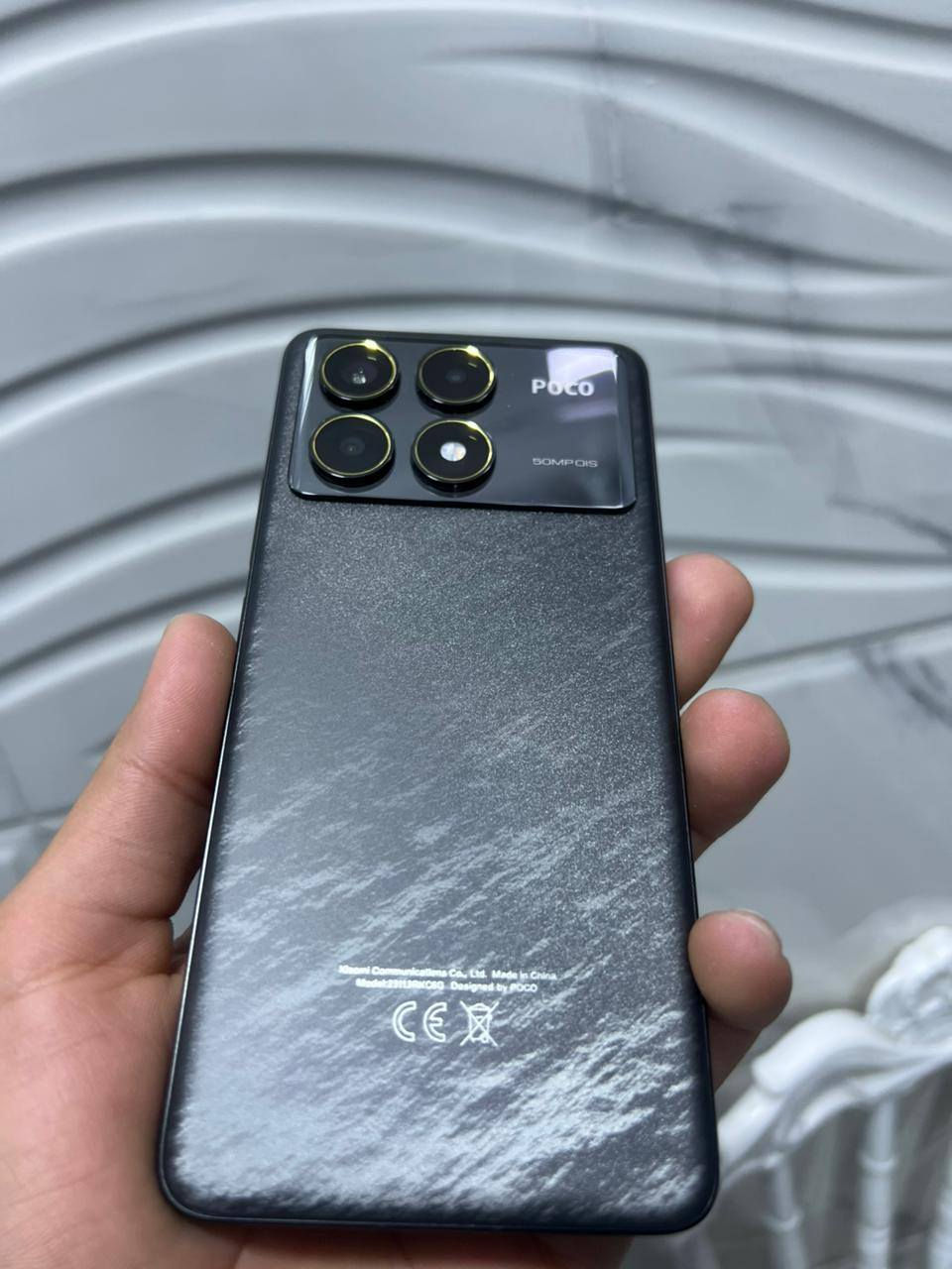 سلام عليكم جهاز بوكو F 6 PRO  جهاز نضيف كلش بمعنة الكلمة الله شاهد   عراضة كلهة موجودة  شاحنة 120 واط  ذاكرة 512  الون اسود. نضيف كلش الجهاز شخط ما بي الله شاهد  العنوان بغداد الدورة   وية كفر مالتة الاصلي  السعر 400 وبي مجال قليل
 رقم الهاتف :***********
