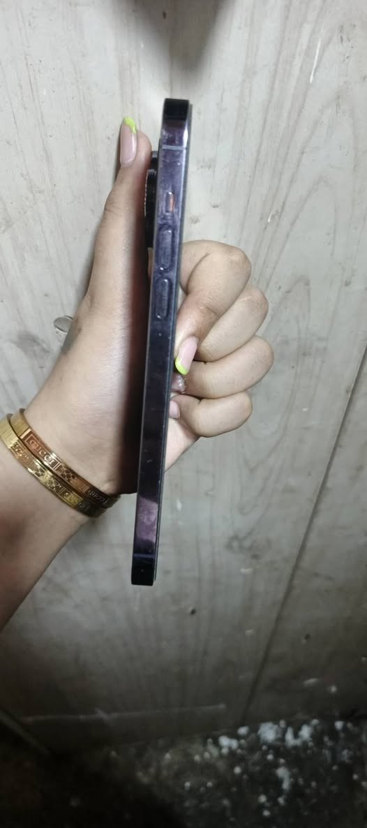 سلام عليكم 14برو ماكس اخو الجديد نظيف ويدخل حاسبه وشوف نضافه  شريحه اكترونيه سعر 775فقل مكاني بغداد


**إذا كنت صاحب هذا الإعلان وتريد حذفه لأي سبب، رجاءا أرسل رسالة إلى الدعم الفني**