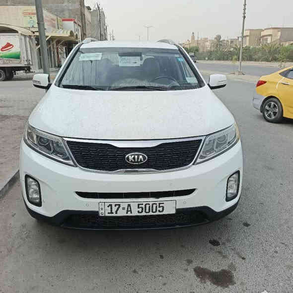 يا الله السلام عليكم كيا سورنتو 2015 وارد خليجي كفاله عامه رقم انجليزي سنويه لل 30 ماشيه 102 فول مواصفات ، حجم المكينه 6 فول مواصفات باسمي سياره جديده وجاهزه من كل شيء سعر 198 رقم الهاتف***********
