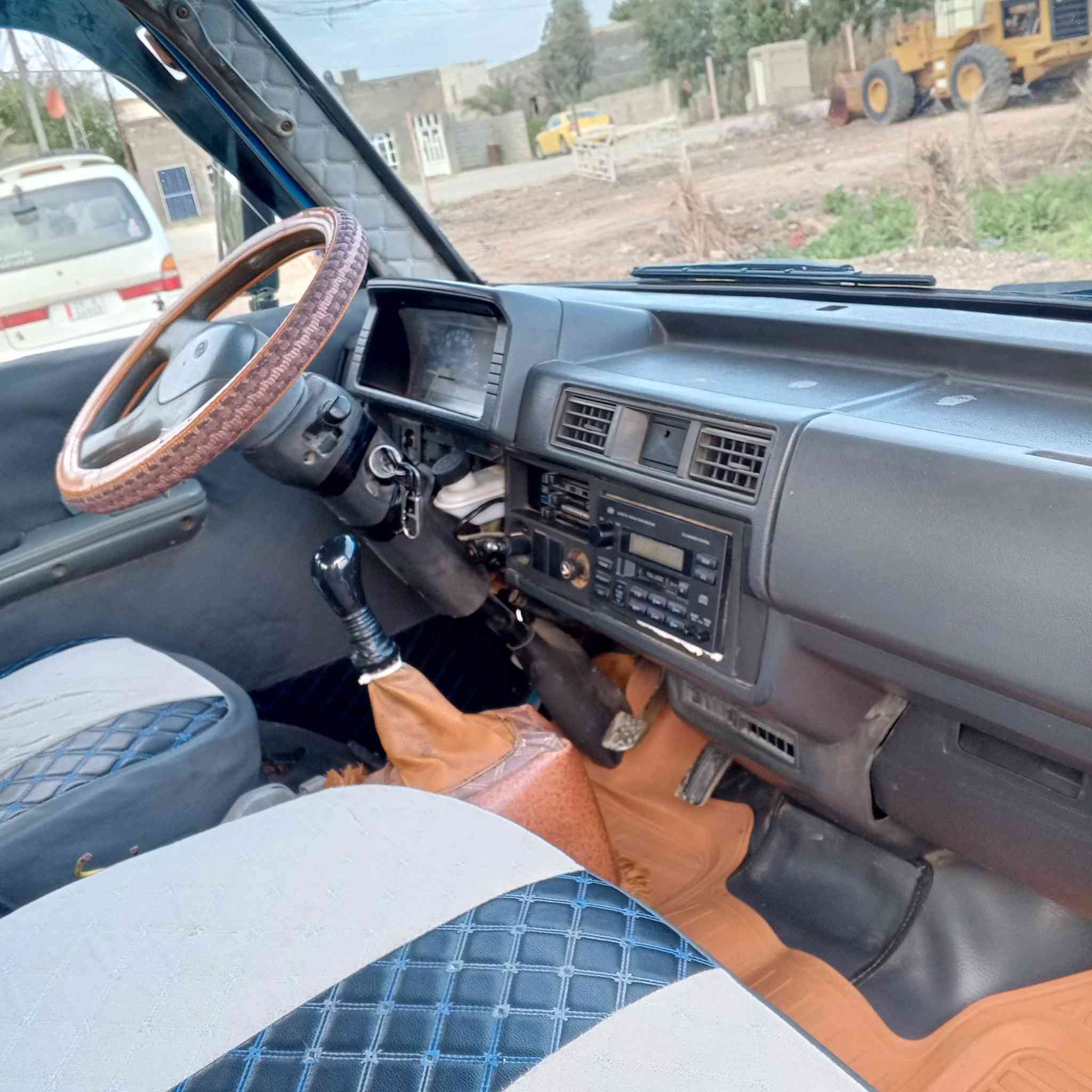 كيه 96راقم نجف سنويه 30السياره مصلحه تصليح جديد الشاصي مكفول المكان النجف قضاء  *********** السعر 55بيه مجال
