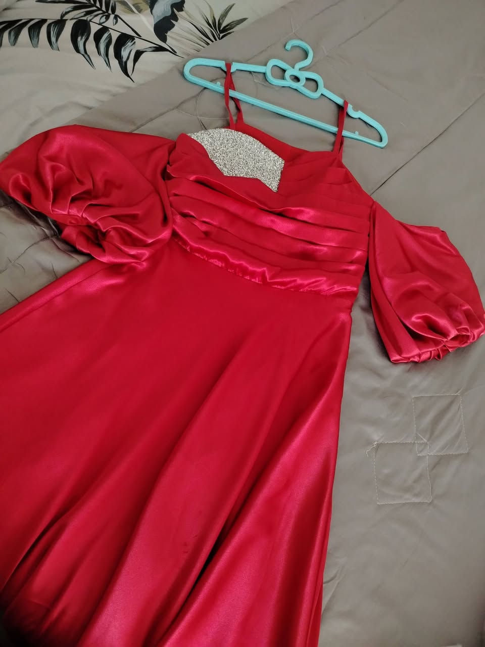 السلام عليكم
هذني فساتين مهري شتريتهن قبل شهرين يلبسن  من وزن ٦٠ لل ٧٥
بس البيجي صار عليه ب ١٠٠
اريدهن ثنيهن ب ١٠٠ وبيهن مجال للي تاخذ لل ٢
يخبلن بل لبس اكيد الي تريدهن ادزلهه فديوهات بل لبس
ولا قطعه كرستال وكعه منهن اخت جديد كلشششش
لبستهن فقط ساعه


**إذا كنت صاحب هذا الإعلان وتريد حذفه لأي سبب، رجاءا أرسل رسالة إلى الدعم الفني**