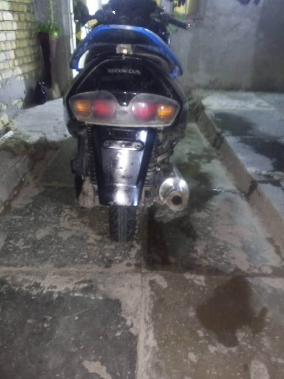 دراجه للبيع فوزه صفر 10 نكر سلف نظيف اي شي ما بيه سعر 400 وبي مجال لا شراي مكان شطره


**إذا كنت صاحب هذا الإعلان وتريد حذفه لأي سبب، رجاءا أرسل رسالة إلى الدعم الفني**