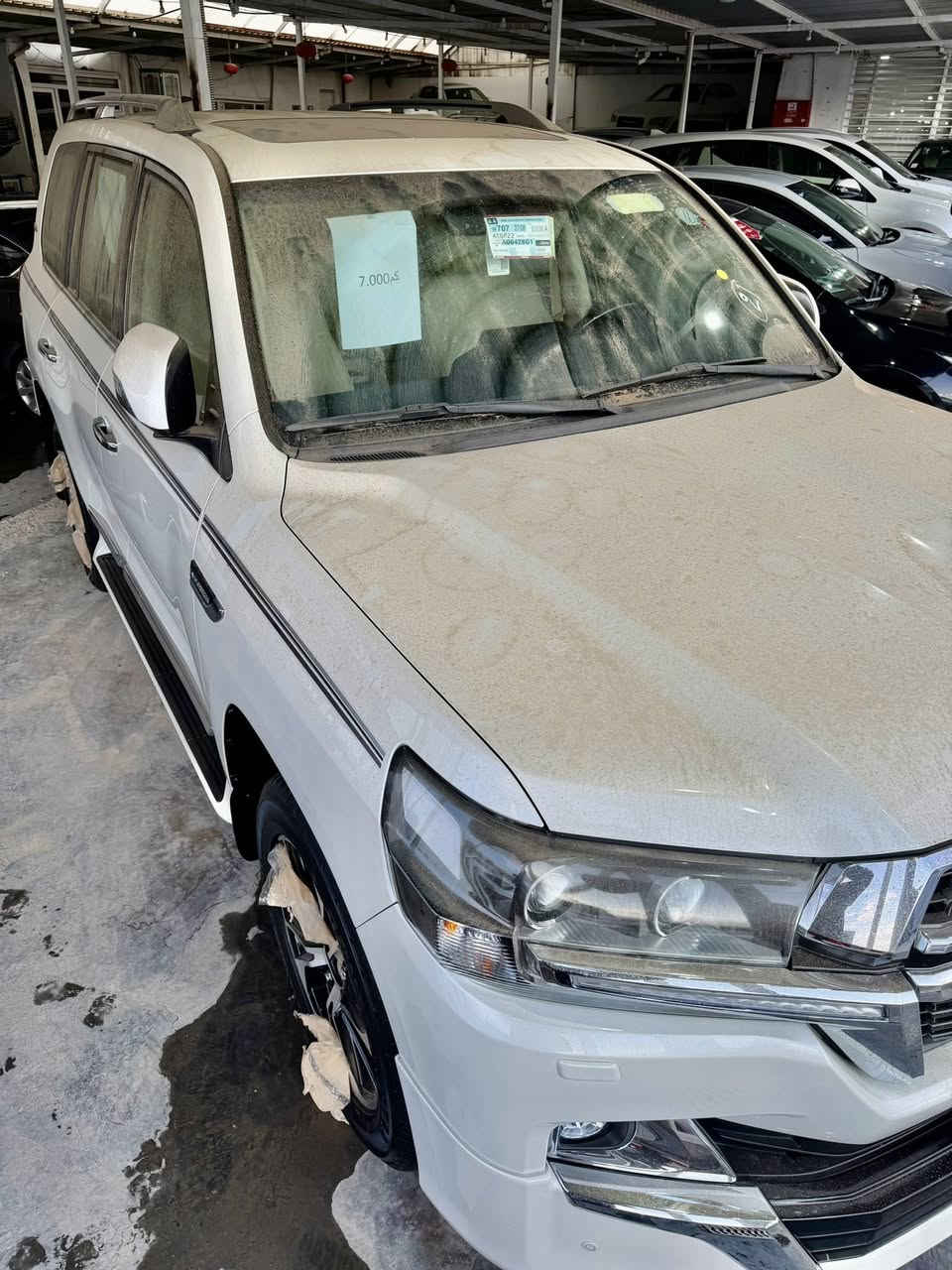 تويتا لاند كروز _ موديل _2021 _  SAS باب اول ماشى ٧,٠٠٠ ماشى فقط
موصفات گراند تورينگ. فوول
‎محرك.(.V6)
فقط (٧,٠٠٠) ماشى
‎بسم الله الرحمان الرحيم

‎ملاحظه رجائن سياره (بدون مراوس)

‎تويتا لاند كروز موديل (2021)  
‎كراند تورينكGXR سياره (6) سلندر
‎سياره كفاله عامه دعاميه لي دعاميه 

‎بدون صبغ +بدون شخت + بدون حالوب 
‎بدون رمل  _ بدون حصوه+حتا دعاميات 

سياره ماشيه (7,000) الف كيلو فقط حقيقي
طايرات بلادى حتا برخى مامفتوح

‎( مواصفات) 
‎( صلايت + سلاجه كوشنات تدفيه + 
كوشنات كهرباي ٣ دگم _ حاساس خلفي و امامي_ بصمه + + ٨ ارباگ + مرايات شفط + لايتات زينون+سندوق شفت+كيج ليكزز+داغل بيجى+ +دابل اكسل شحن موبايل)

‎تحويل بشرت مباشر حول كل جديد
سعر (٦٤٥)$
‎مكان سياره سليمانيه 
‎رقم (***********)
