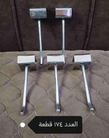 للبيع اغراض ديكور للأستفسار *********** او وات ساب مكاني بغداد زيونة المحتاجهن يراسلني ويدلل
