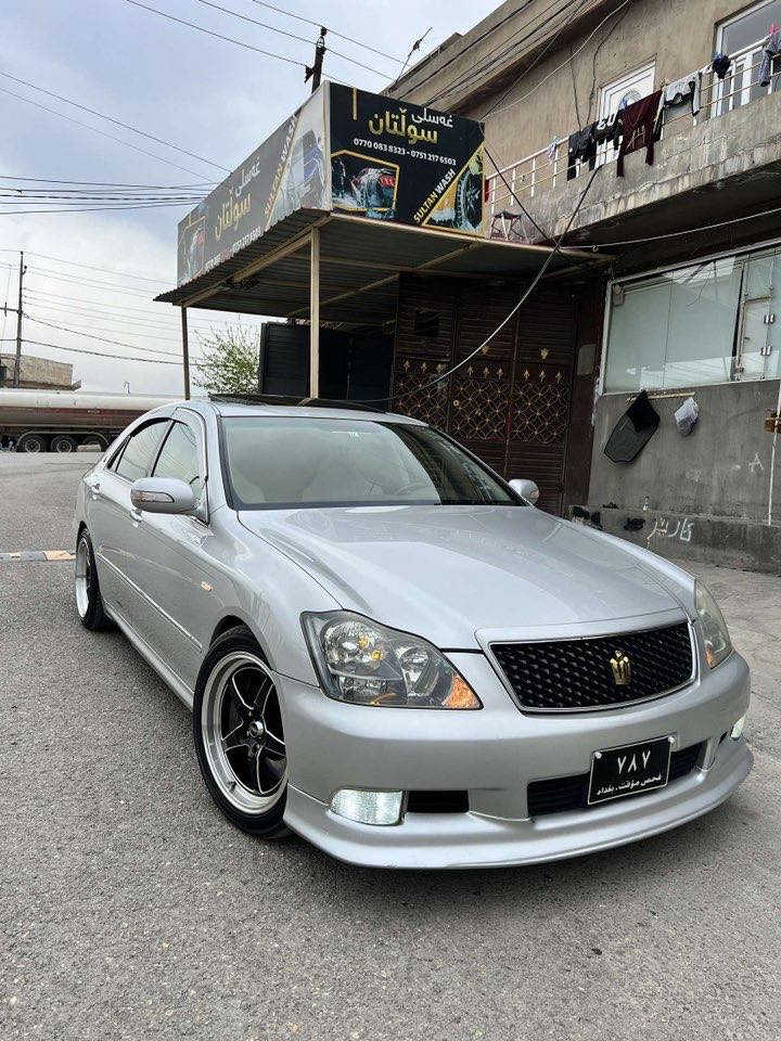 سەرتا بە ناوی خوای گەورە
شاهینە ساخ 184
ساج سوور
سڵایت
کوشن جلد و یتر
ئاوینە یشارەت
چوار تایو ویلی ویڵدی لۆکی لە ژێرە
ڕۆنی گێڕوو مەکینەی ئەکسلی تازە گۆڕاوە
3 پارجەبۆیاخی ئەورپای هەیە
نرخی 86 مەجال لە پیرەمەگروونم
ژ.م
***********
