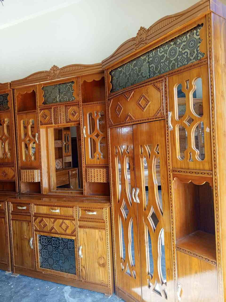 توجد غرفه نوم جديده ما مستخدم شرط حطاطه السعر مليون 300وبيها مجال للاستفسار ***********
