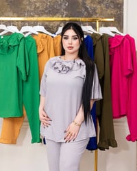 سوت نسائي • خامة كريشة • مقاسات L-2XL