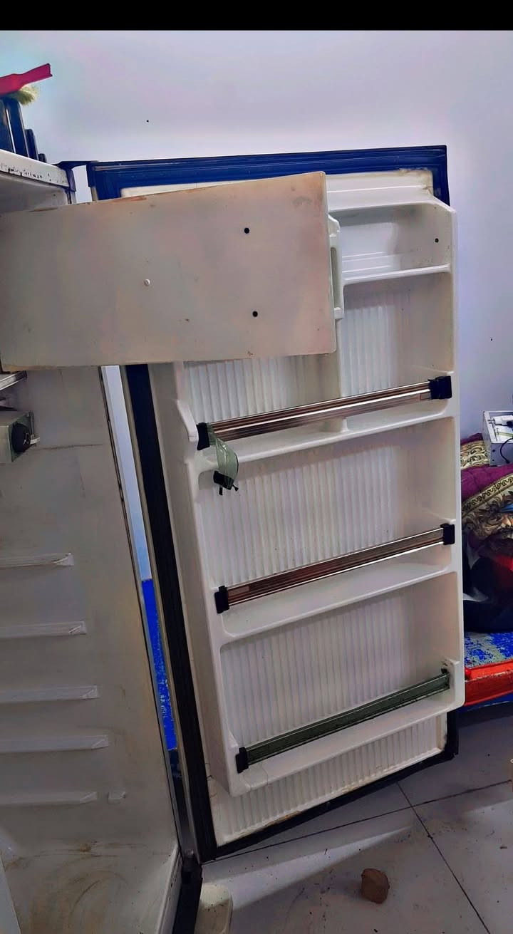 ثلاجة عشتار شغالة
للبيع
الشراي خاص


**إذا كنت صاحب هذا الإعلان وتريد حذفه لأي سبب، رجاءا أرسل رسالة إلى الدعم الفني**