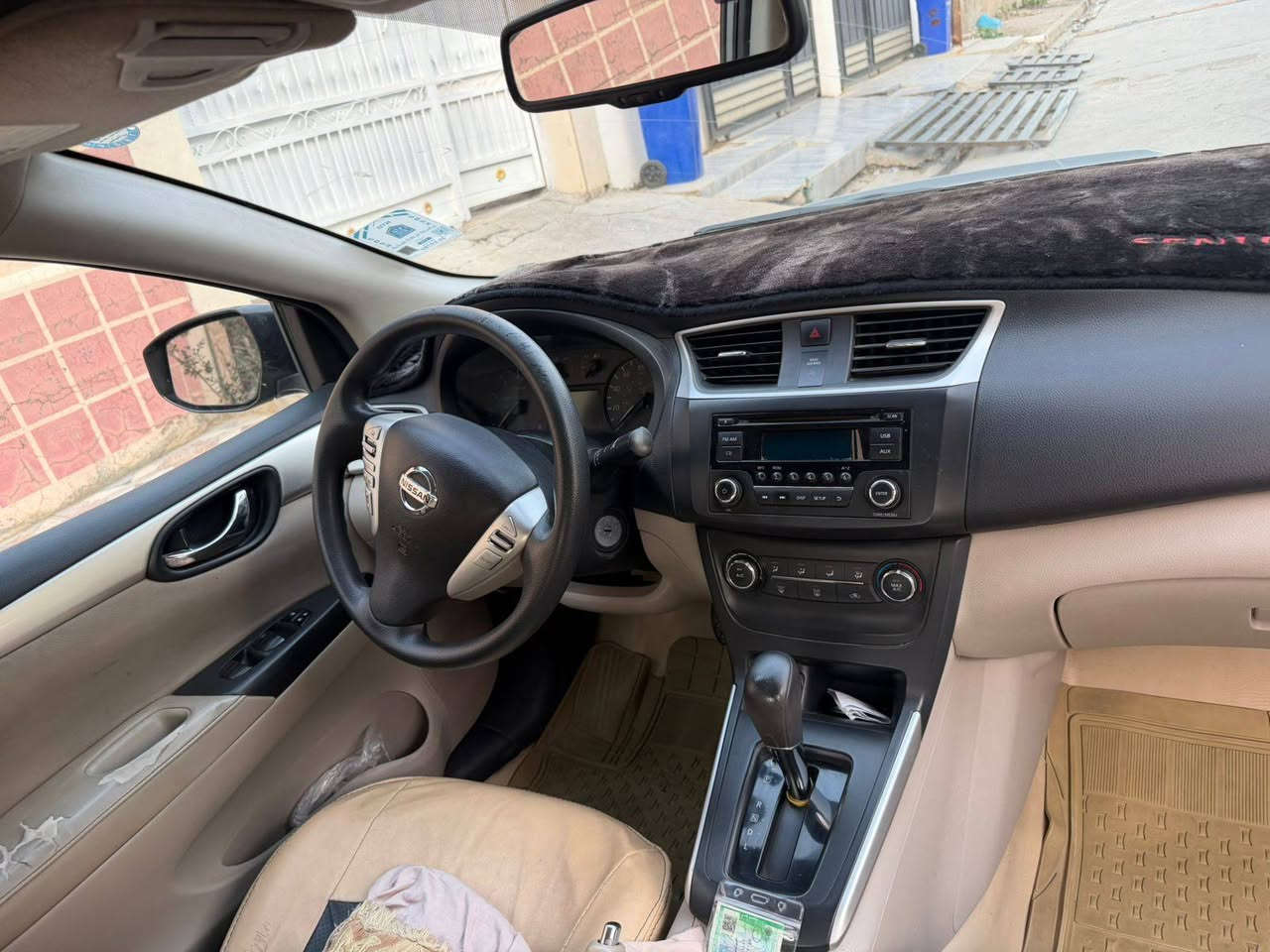 نيسان سنترا موديل ٢٠١٦ لونها نفطي باسمي سليمانيه سنويه ٢٠٢٨ السعر ١٠٧ كندي متضرر جاملغ وباب وبونيد خاضعه للسونار،،،،، ***********
