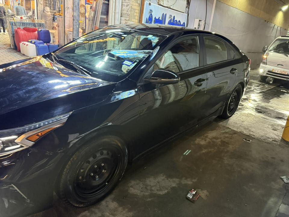 للتواصل على رقم فقط اسفل  المنشور
للبيع فقط
كيا فورتي  فول مواصفات
 حادثة يخبل ما اعتقد اكو هيج مواصفات وهيج حادث بنيد ودعامية لا شواصي ولا يرباك 
موديل2024
Gt Lain
مكينه 2000 دوش 
بصمة ابواب + بصمة تشغيل 
كشنات جلد
بك لايت لد
صندوك ذكي يفتح عند الاقتراب 
رادار امامي خلفي جانبي 
قيادة آليه تحديد مسار
نقاط عمياء
مانع تصادم خلفي امامي 
استيرن حرف D
شاشة مع كامرا خلفيه دواره 
فول تحكم استيرن جهتين
انضمة قيادة 3 

دوسات سود
شاشة اعطال 
حساس ضغط الاطارك 
سياره جاهزه 

مرقم بغداد  
بغداد حي اور  
  واتساب او الا تصال 

***********
