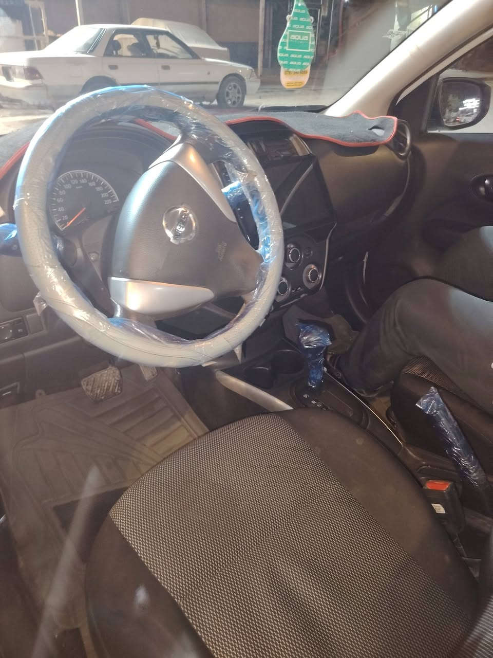 مكفوله كير محرك حداديه كهربائيات تخم تاير باتري كوله جديد بيه بارد شي بسيط سنوية لل 27
ماشيه ٦٠ السيارة جديد موديل ٢٣ نجف حي الانصار *********** السعر ١١٥
