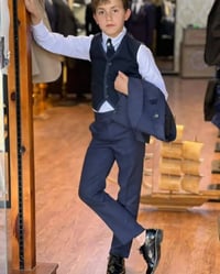 طقم رسمي ولادي • 9شهر-14سنة • شارع الفاروق