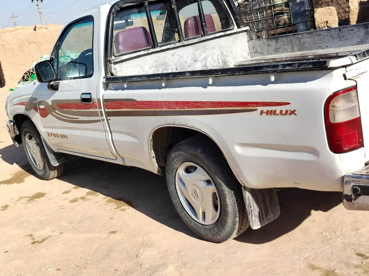 السلام عليكم للبيع بيكم 2003 رقم صلاح الدين الماني سنويه لل 28 اصبق مأشر عليه فقط  تحويل مباشر السعر 105 بي مجال 
***********
***********
