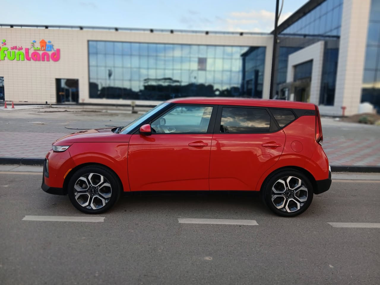 سلام عليكم. للبيع. صول. موديل 2022 وارد. امريكي موصفات S حادثه. بنيد. بدون. ايرباك ومصبوغ. نفسه. سياره. ليبل. واحد كفاله. من. تبديل ماشيه 35 مايل محرك. 2000 دوش AT شاشه كبيره فول. تحكمات تحديد مسار. مثبت. سرعه حساسات. 360 توقيف ذاتي كار بلي رادار جوانب +امامي سياره. جديده. وجاهزه من. كلشي. السعر(130) الستفسار اتصل. (*********** ) عنوان. سياره. كربلاء المقدسه اخوان. بيع. فقط.
