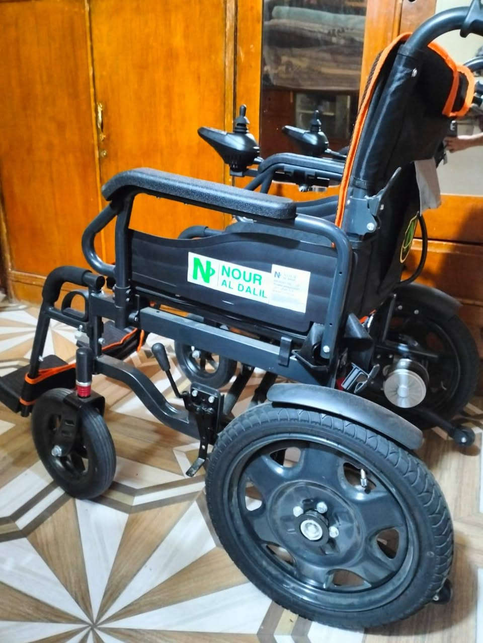 كرسي شحن ماركه اصليه مستعمل كلش قليل نضافه ١٠٠/١٠٠شراي يتصل مكان قرنه حي جمعه رقم 077


**إذا كنت صاحب هذا الإعلان وتريد حذفه لأي سبب، رجاءا أرسل رسالة إلى الدعم الفني**