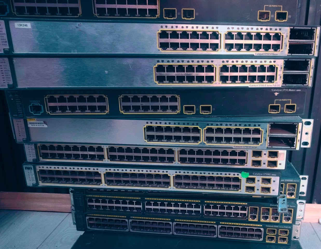 السلام عليكم
متوفر لدينا كمية انواع السسكوات، شرط النضافة والضمان
الموديلات:
Catalyst 3560 SERIES POE-48
Catalyst 3560-E Series
Catalyst 3560G SERIES
Catalyst 2960G Series
Catalyst 2960 Series PoE-20
Catalyst 2960Series SI POE-48
Catalyst 3750 Metro Series
Catalyst 3750-E Series
Catalyst 3750G Series
Catalyst 2960G Series
Catalyst 3550 SERIES
Catalyst 2950 SERIES
Catalyst 3750 SERIES
48 بورت_24 بورت
يوجد توصيل جميع محافظات العراق


**إذا كنت صاحب هذا الإعلان وتريد حذفه لأي سبب، رجاءا أرسل رسالة إلى الدعم الفني**