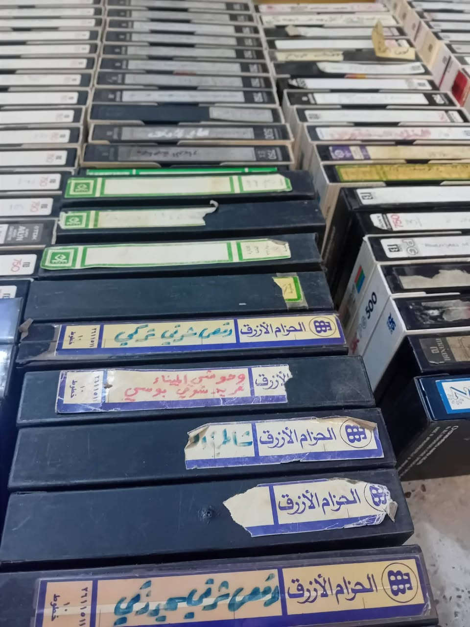 كاسيتات فيديو صغير بيتماكس نسخ نظيفه جدا كما في الصور العدد ١٢٠
للحجز والاستفسار مراسلة الصفحه يوجد توصيل


**إذا كنت صاحب هذا الإعلان وتريد حذفه لأي سبب، رجاءا أرسل رسالة إلى الدعم الفني**