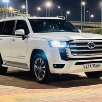 عندي للبيع بمده او مراوس  لاندكروز 2024 GXR  رقم بغداد بسمي ماشيه 25 ا...