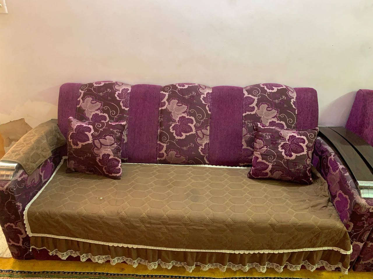 تخم للبيع 5 قطع 
سعر 250 ألف 
***********
