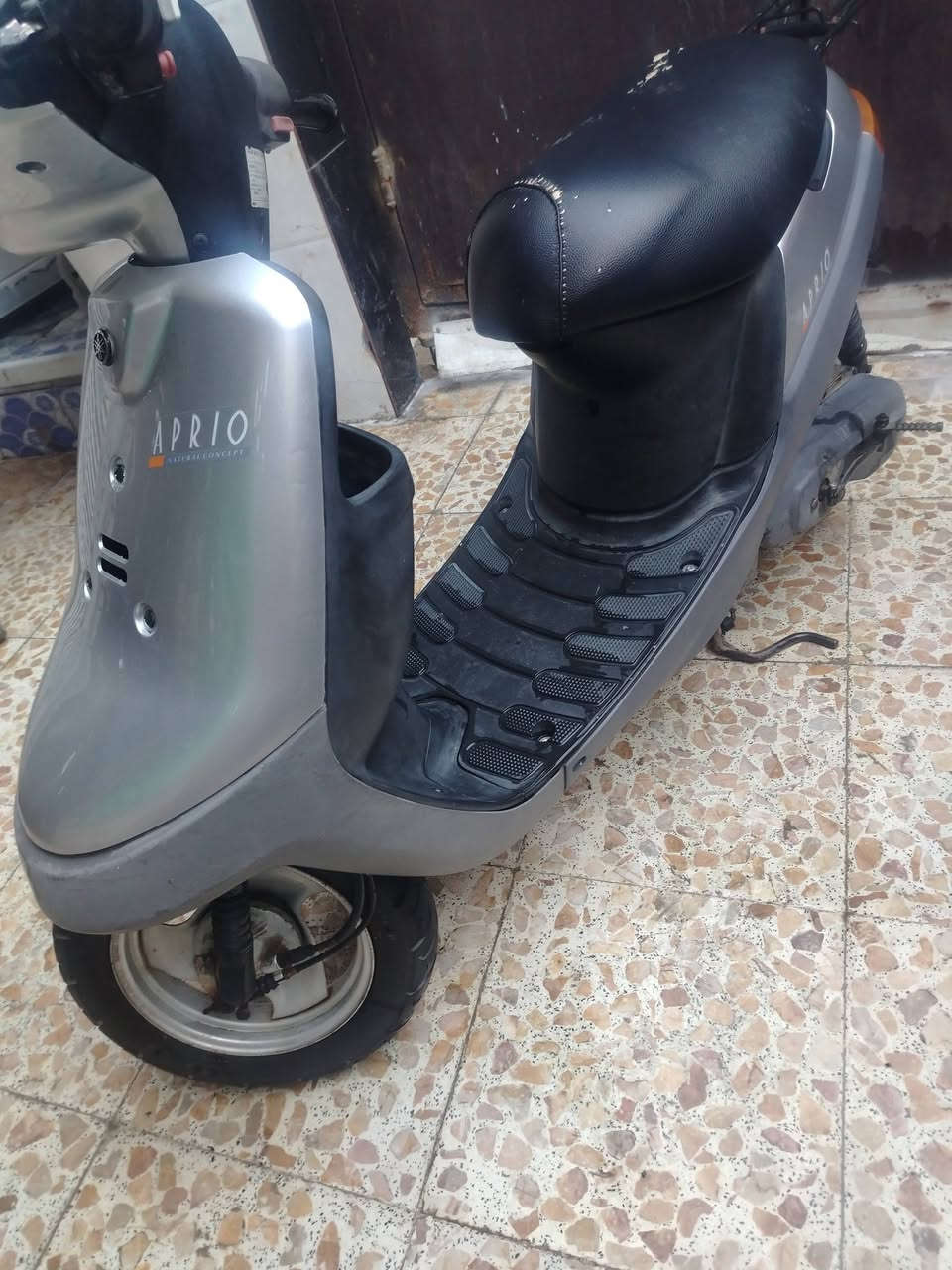 بطه موديل99 كامله وكلها شغاله ما بيه كل نقص مره وحده مفتوحه السعر400 موجود خاص


**إذا كنت صاحب هذا الإعلان وتريد حذفه لأي سبب، رجاءا أرسل رسالة إلى الدعم الفني**
