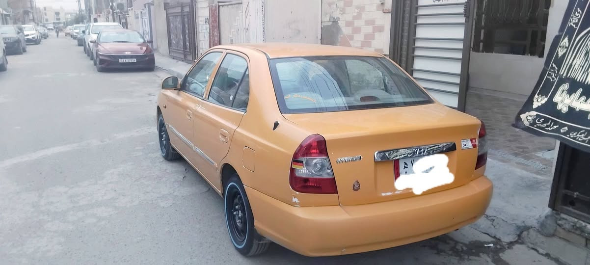 السلام عليكم فيرنا 2015 مامعيوده تخم تاير ابو خط مكينه وكير خير من الله 77 وبيها مجال ***********
