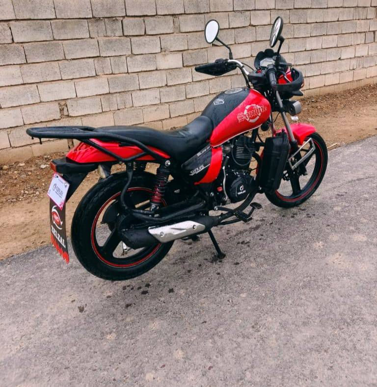 سلام عليكم يا الله شباب دارجه نوع سولنك ناصي دراجه موديل 2020 دراجه بلادي ع وضع شركه محرك 150 سبانه ماممدود عليه دراجه مرتبه كدام العين سعر الدراجه 750  عنوان الدراجه محافضه صلاح الدين قضاء الضلوعيه قريه الامين الاستفسار ع *********** وتحياتي لجميع
