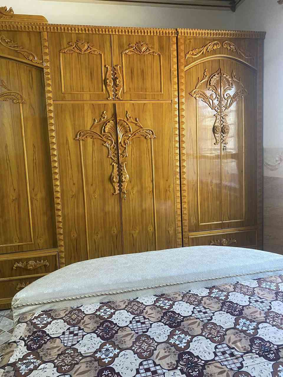 غرفة نوم للبيع اشتريها ومااستخدمتها وتركتها 
5 ملم 
صاج عراقي اصلي 
فصلتها فصال 
السعر مليون و700 وبيها مجال 
للإستفسار ***********
