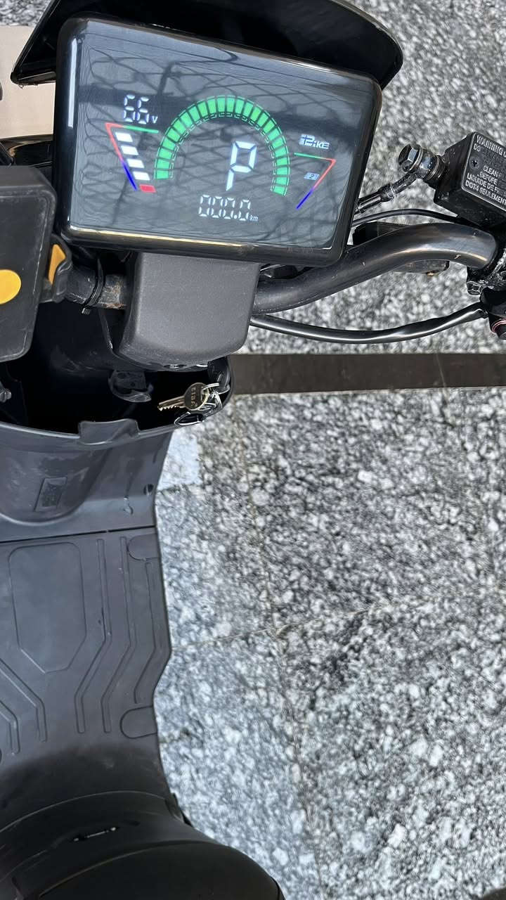 R7WINLEE
نظافة متشوف كدامك غراضها كاملة شاحنة سلة كفات مرايات جانبية سويجين كارت تشغيل ٥ بطاريات ٣٢ بطاريات نص عمر وصل شراء وياها ٤ نمر عالي ناصي دبل اشارة وبلوتوث السعر 325 وبيها مجال للشراي مكاني بصرة معقل 
***********
