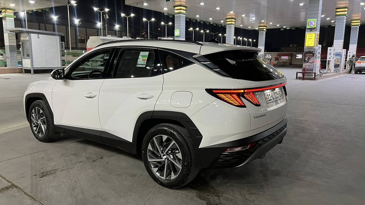 السلام عليكم
السعر218$
توسان  2024
كفاله عامه بيها فقط رصعات بسيطه
ماشية :: 37الف كيلو متر
رقم بغداد باسمي تحويل ثاني يوم
مواصفات فول عدا البانوراما 
مفتاح بصمه عدد 2 ‏‎
تشغيل عن بعد  ‎
بصمه + بصمه أبواب
هاند بريك بصمه 
اشارة ترحيب
كامره دواره
كشنات مخمل 
‏‎دشبول شاشه 
مري شفط
تحكمات استيرن
‏‎تبريد قطعتين 
‏‎حساس امامي 
‏‎حساس خلفي 
‏‎درايف مود 
‏‎شاحن موبايل 
‏‎مقاعد امامية كهرباء 
‏‎بردات أبواب خلفية 
مكان السيارة / بغداد البلديات
***********
