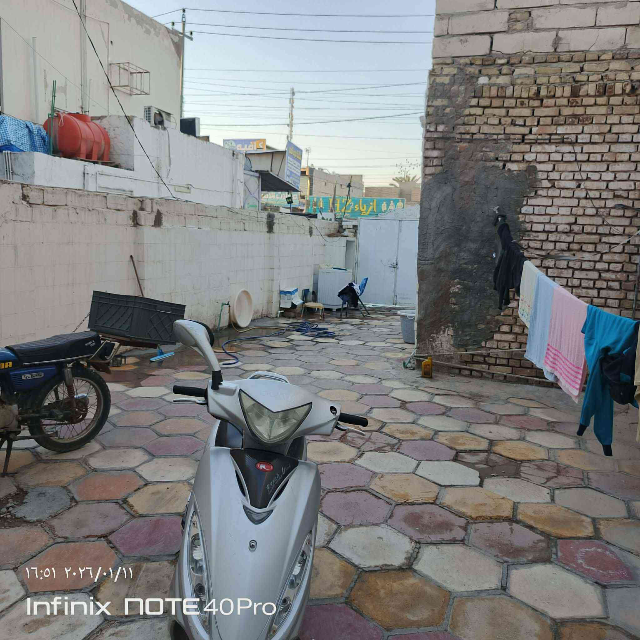 🪬 
يسر ادارة مكتب العبدلي 2 الواقع في حي الزهراء ان تعلن عن

للرهن بيت مساحة ٢٥٠ متر تجاري تقاطع هندية عسكري البناء استقبال صالة غرفة مطبخ صحيات الطابق الثاني غرفتين وسطحين حديقه خلفية كراج جبير البناء نظيف مدة الرهن مفتوحة والمبلغ ٦٠ وبي مجال

***********  ابو غيث

اذا كان لديكم دور ..
بيع .. رهن  .. ايجار  فقط مراسلتي لعرضها وسوف نحقق لك ما تود

لمعرفه عروضنا ..
متابعه صفحه المكتب على الرابط 
https://www.facebook.com/share/16E5gRnWXJ/
