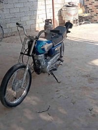 دراجة • النجف ناحية الحيرة • للبيع
