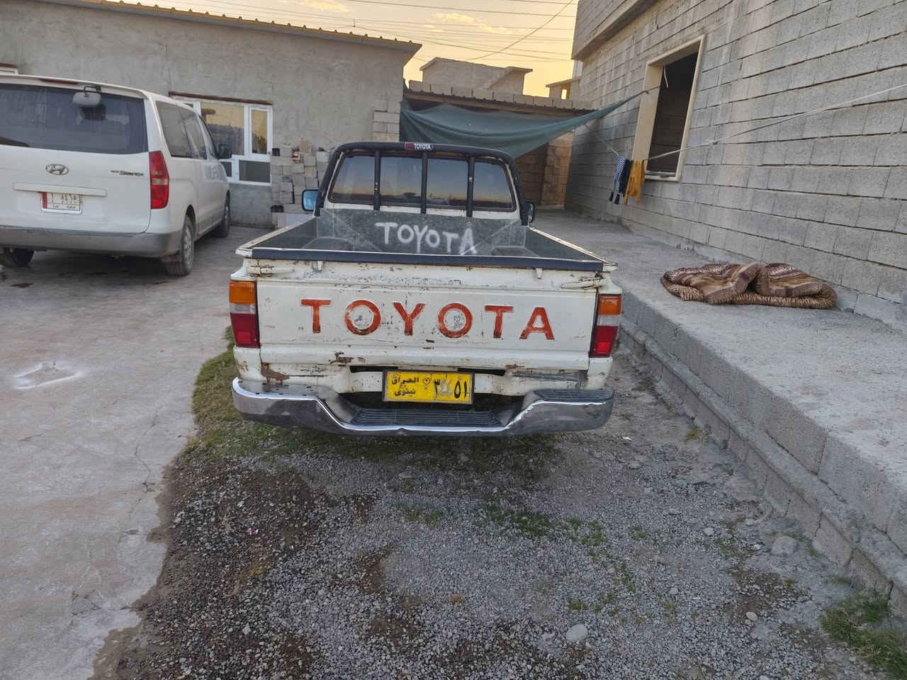 للبيع بيكب موديل 88 وضع الشركة مكفولة من الصبغ محرك معمر جديد محرك 2400 كير 5 رقم نينوى صدامي سنويه صداميه شرط التحويل السعر 40 تفاصيل اكثر اتصل ***********
